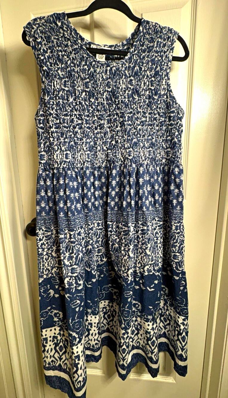 Expressions Blue White Floral Smocked Sundress M Cotton Country Boho Tiered
